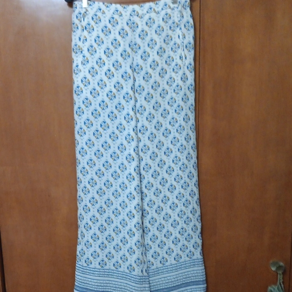 BCBGMaxAzria Pants - BCBGMaxAzria Blue and Gold Patterned Pants